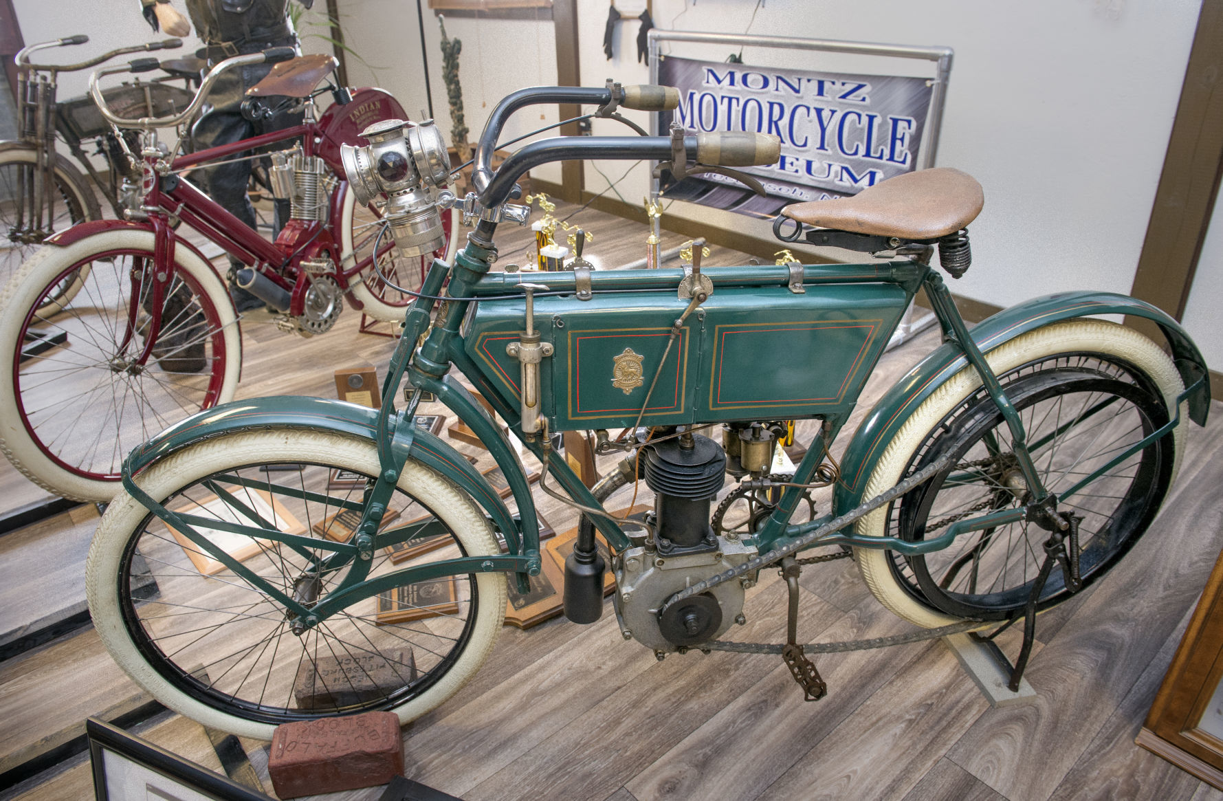 Montz motorcycles